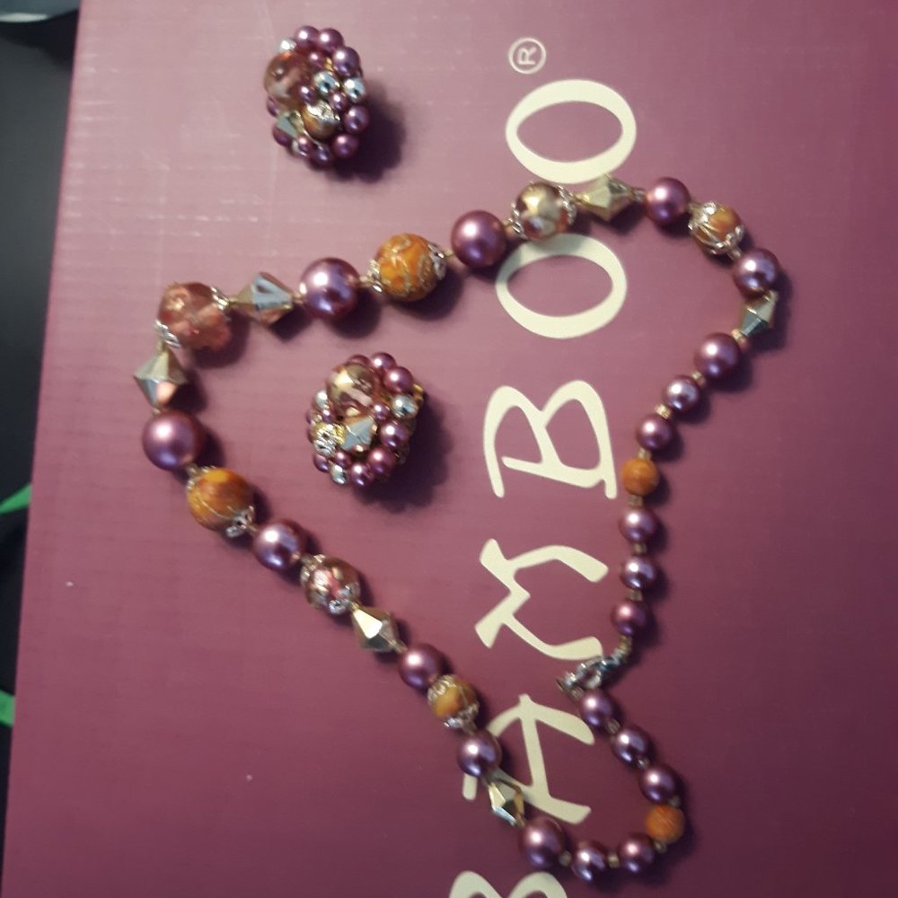 Vintage pink, orange, and gold color decolletage length Necklace and earring set